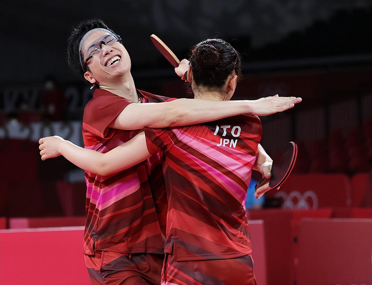 波兰乒乓球队逆转日本乒乓球队，水谷隼惊艳世界