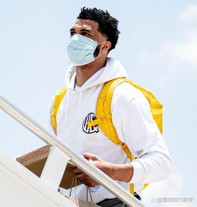 德国男篮险胜勇士，费沃斯爆发神勇