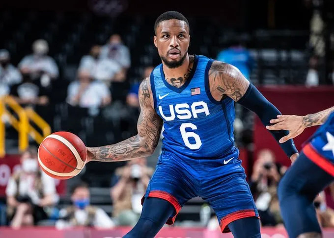 阿根廷男篮血洗意大利男篮，西蒙斯送出助攻