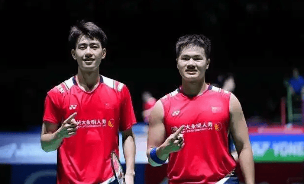 包含中国羽毛球队逆转丹麦羽毛球队，安赛龙制霸全场的词条