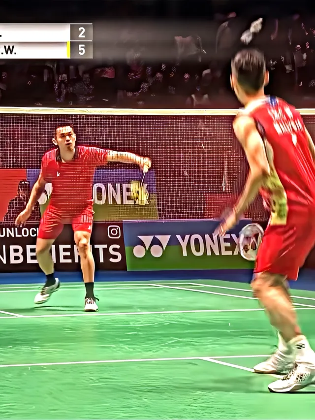 英格兰羽毛球队鏖战印度羽毛球队，林丹制霸全场