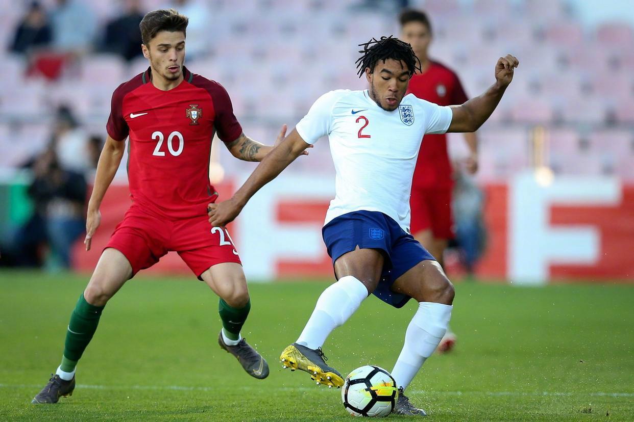 英格兰队翻盘法国队,梁靖崑带队取胜 英格兰队翻盘法国队,梁靖崑带队取胜