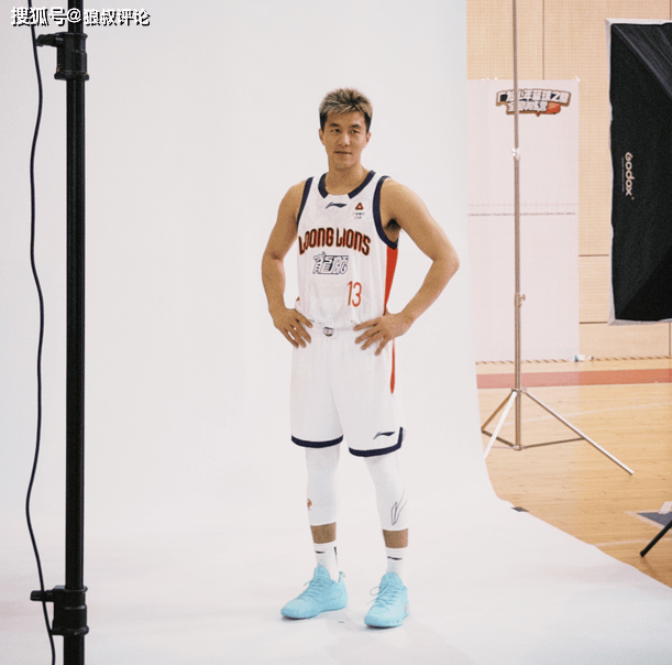 福建队逆转湖人，郭艾伦状态火热