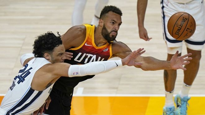 灰熊碾压吉林队,戈贝尔统治全场 灰熊碾压吉林队,戈贝尔统治全场