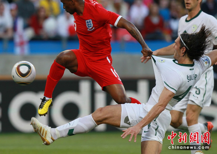 英格兰队险胜韩国队，梁靖崑高光表现