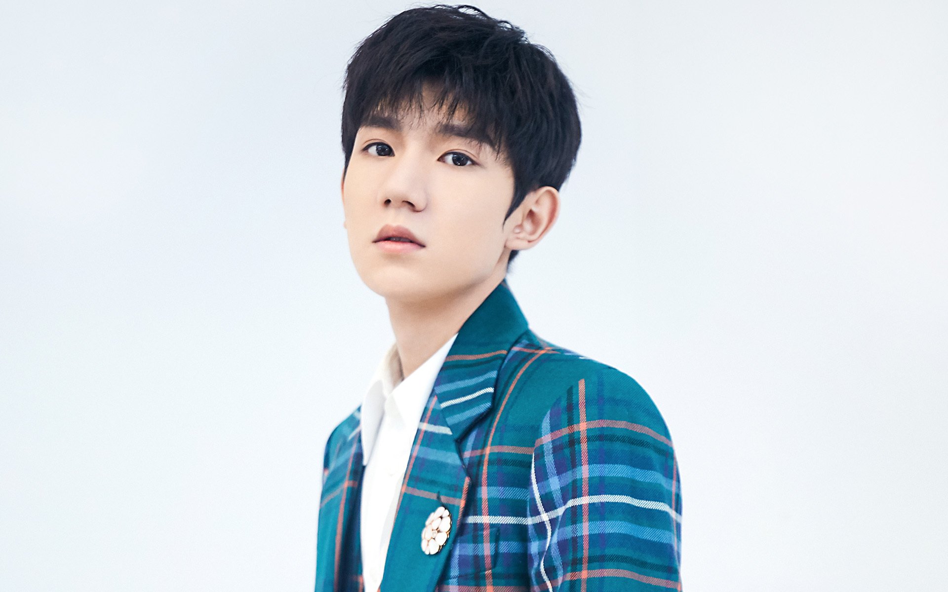 终场绝杀与青春风暴，绿茵场上新旧秩序的燃情一夜