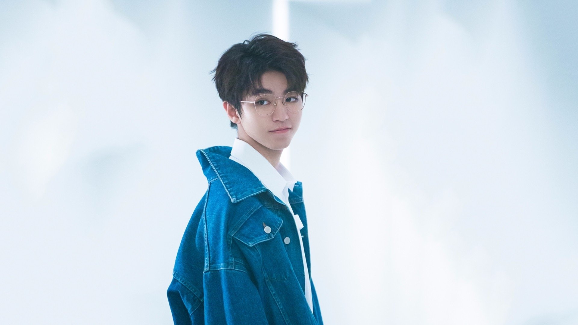 旧王与新火,威廉姆斯碾压之师与佩雷兹的逆袭之火