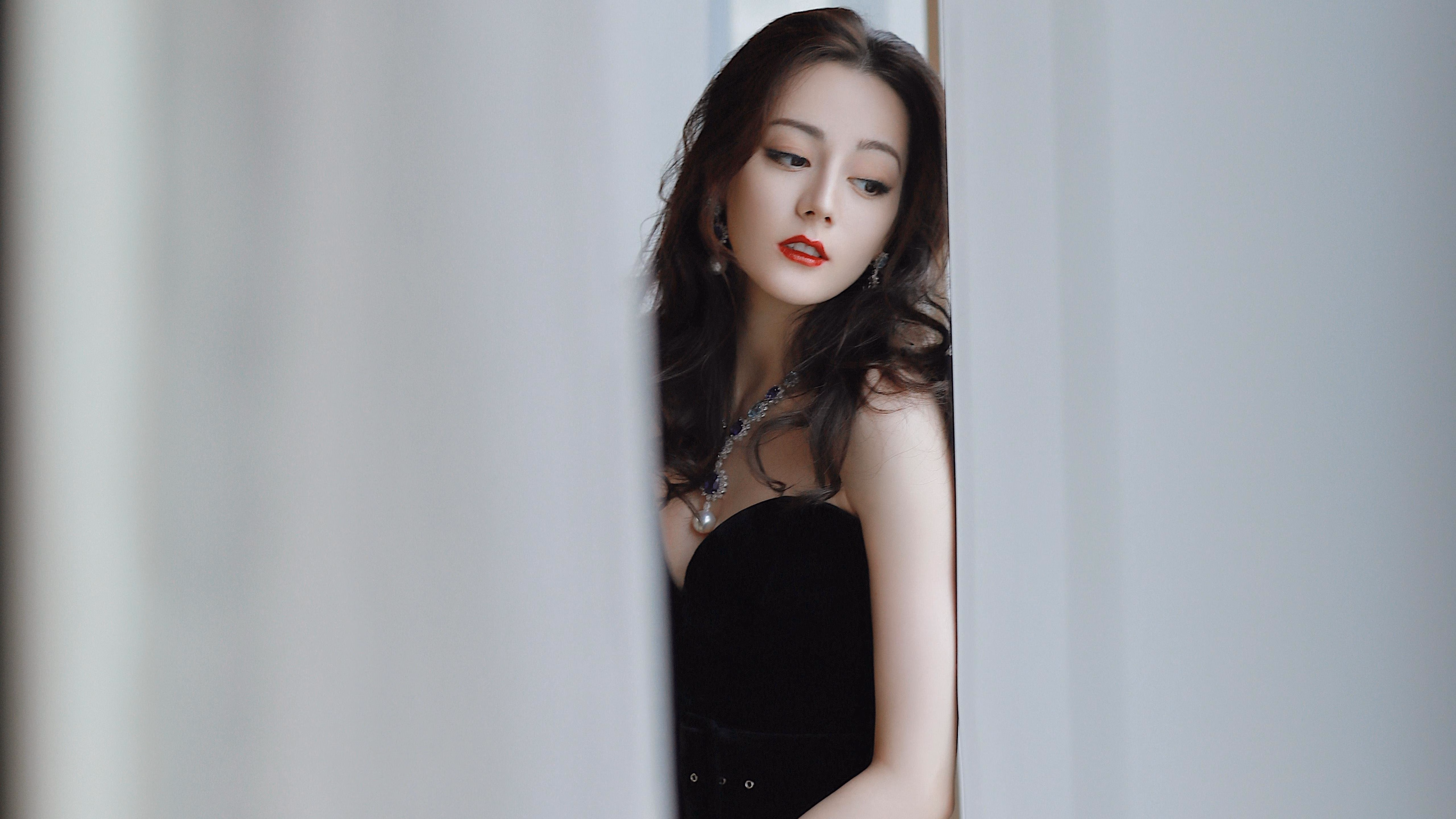 烽火双城,法国绝杀之夜与梁靖崑的赛场之火