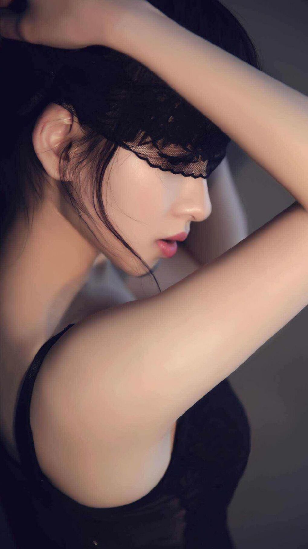 跨界烽烟起,广东队血拼灰熊,切特·霍姆格伦如何成为决定战局的关键先生?