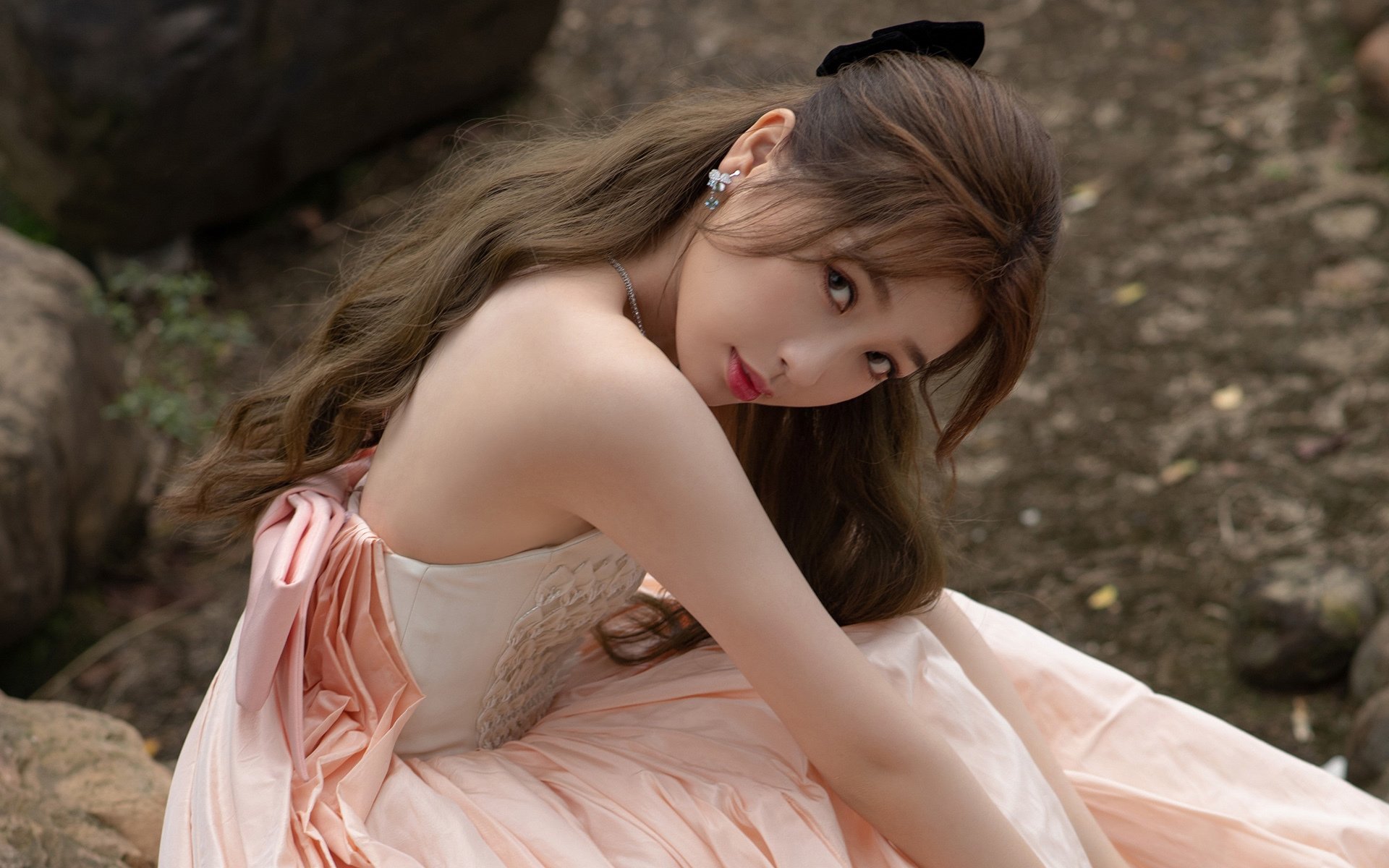 钢铁脊梁与烈焰之心,巴斯托尼如何用冷静的火焰点燃欧冠之夜