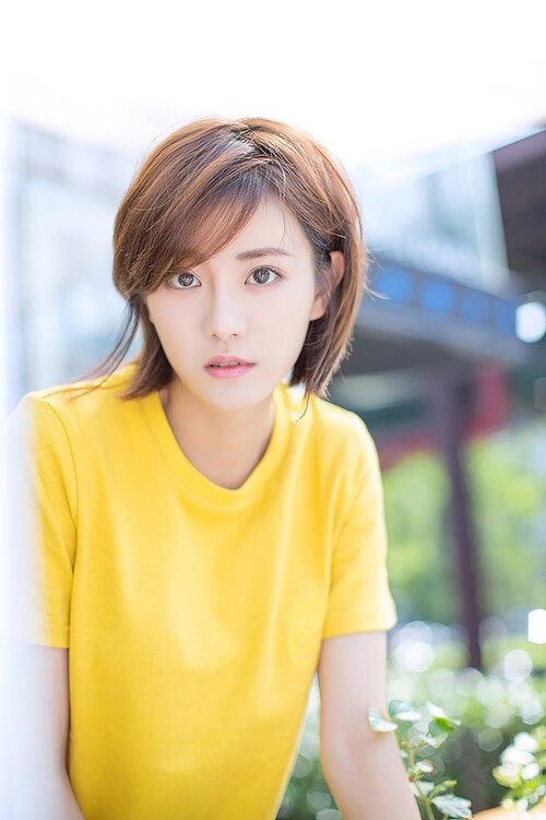 极速之夜,当F1的轰鸣遇上伯纳乌的喝彩