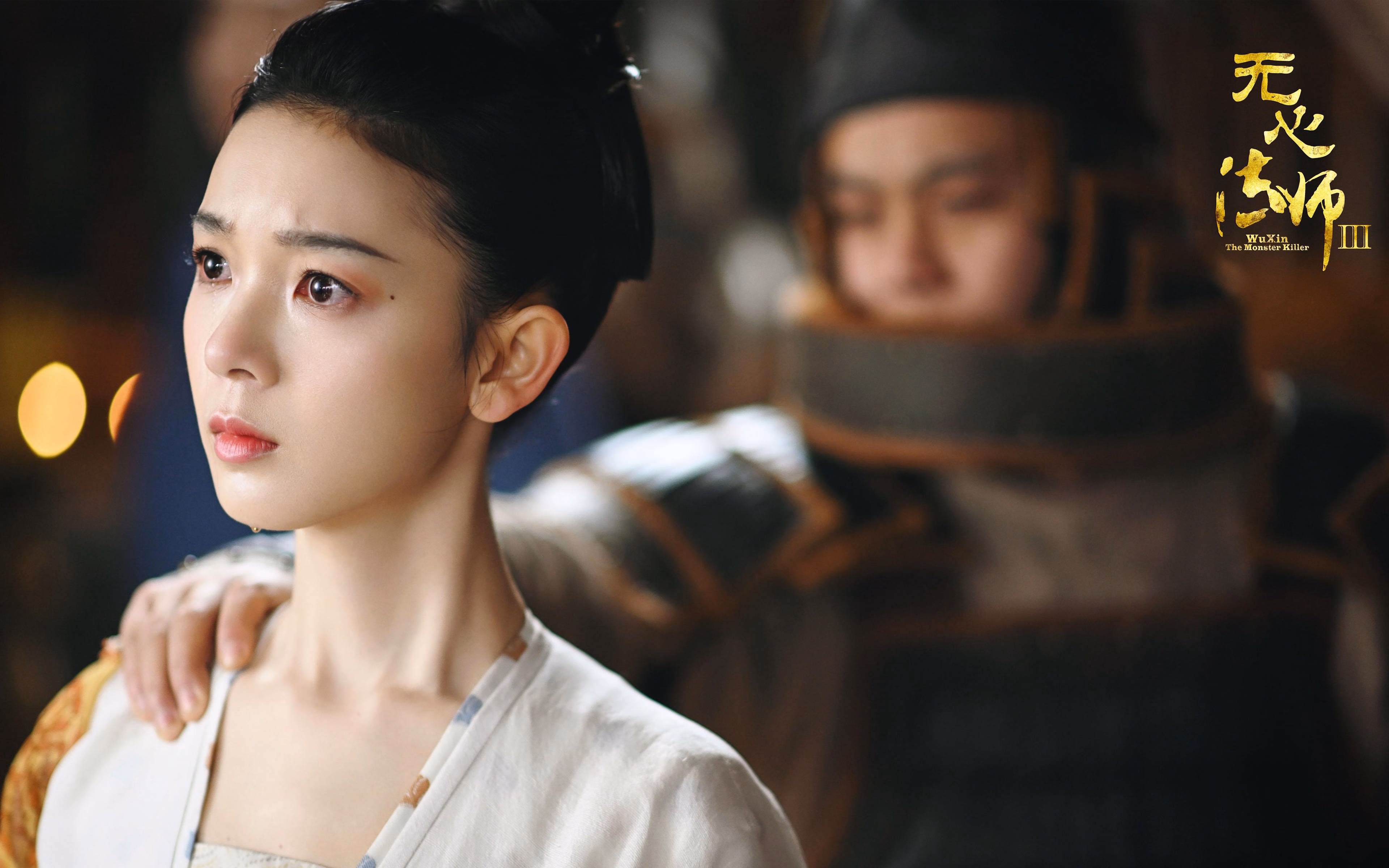 引擎与旗帜，当阿圭罗在巴林弯道接管比赛，法国在外交赛道完成轻油进站