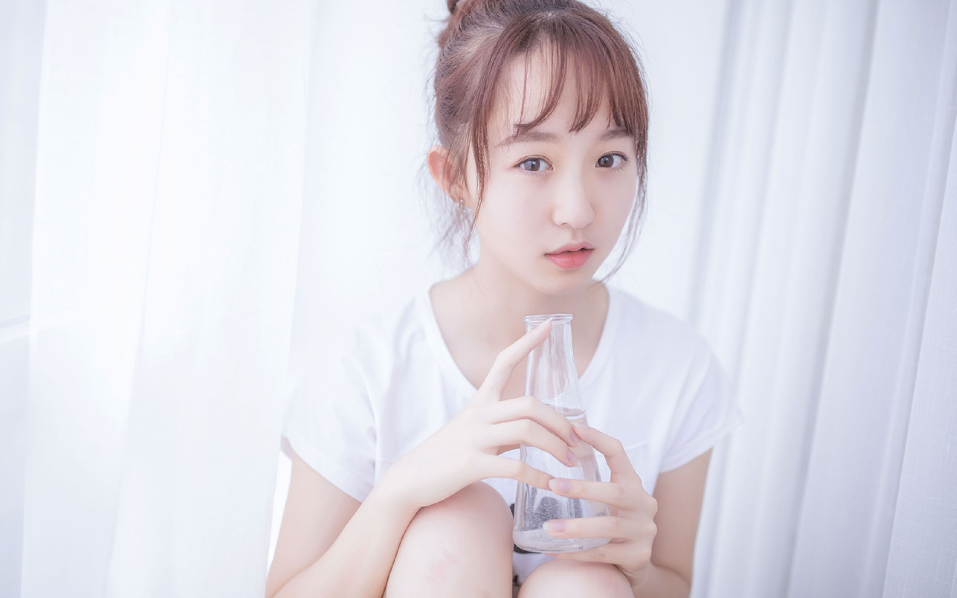 沙漠之鹰撕裂童话王国，2026世界杯小组赛沙特绝杀丹麦，B费领衔曼联风暴演绎节奏之战